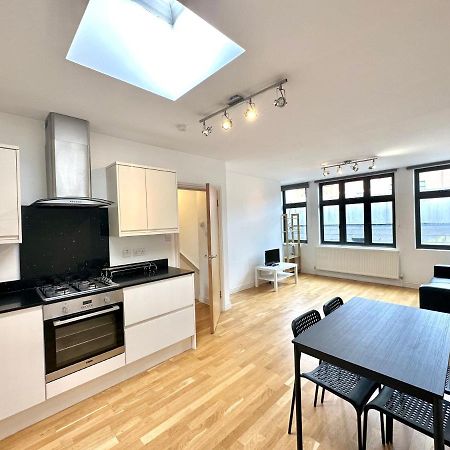 137 Guest House Camden Town Лондон Экстерьер фото
